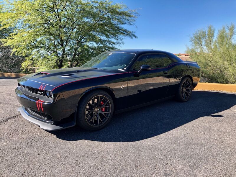 Dodge Challenger SRT Hellcat